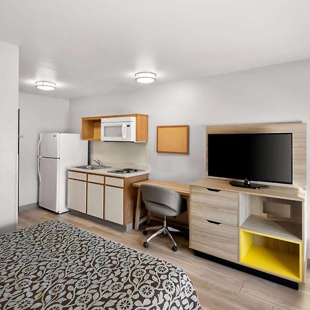 Days Inn & Suites By Wyndham Rochester South Kültér fotó